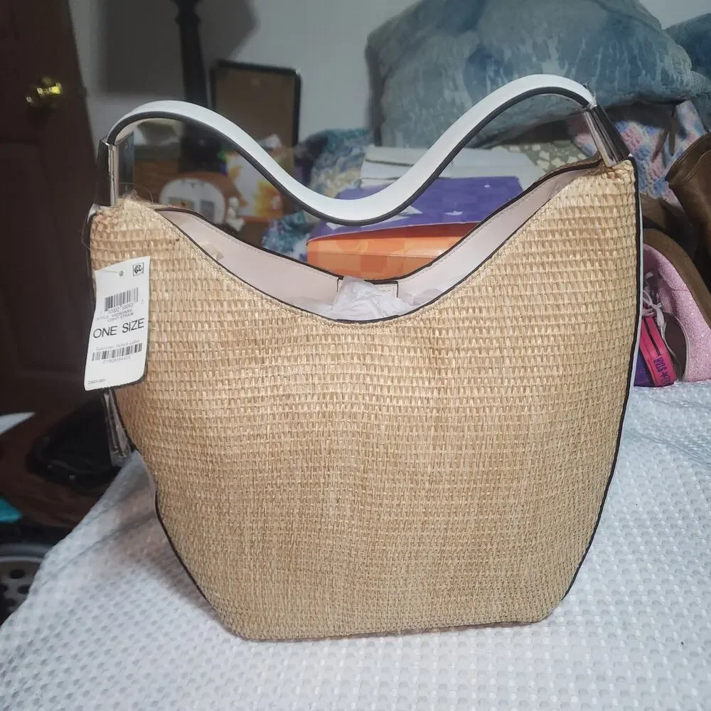 ALFANI NWT BANGLE STRAW WHITE BEIGE HOBO BAG